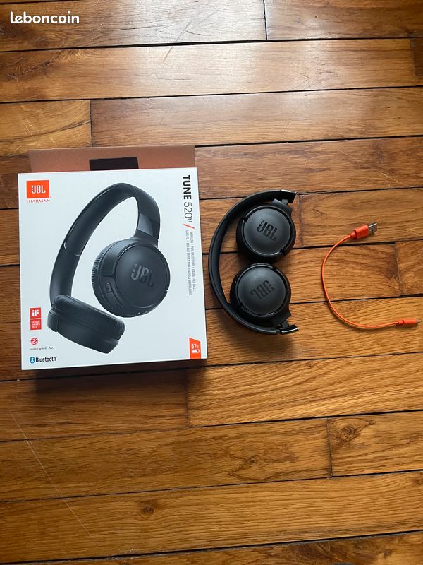 JBL Tune 520BT — photo 4