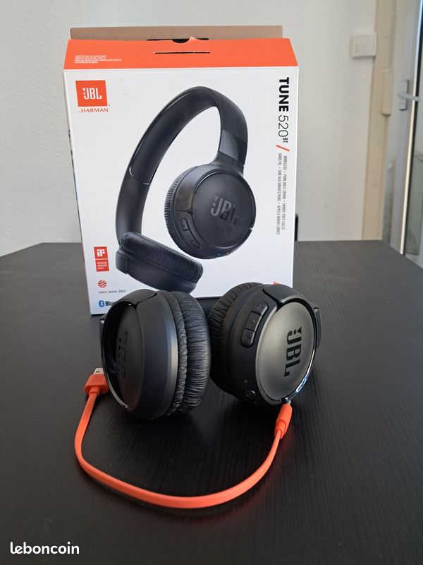 JBL Tune 520BT — photo 2