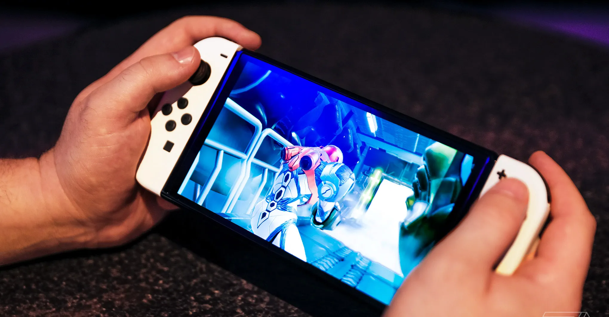 Nintendo Switch OLED — photo 3